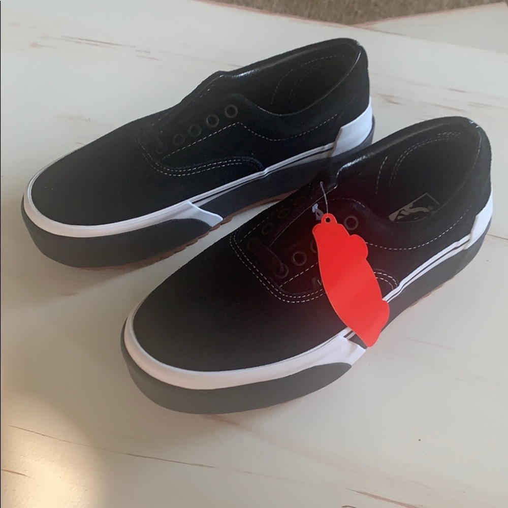 Women’s platform Era Vans